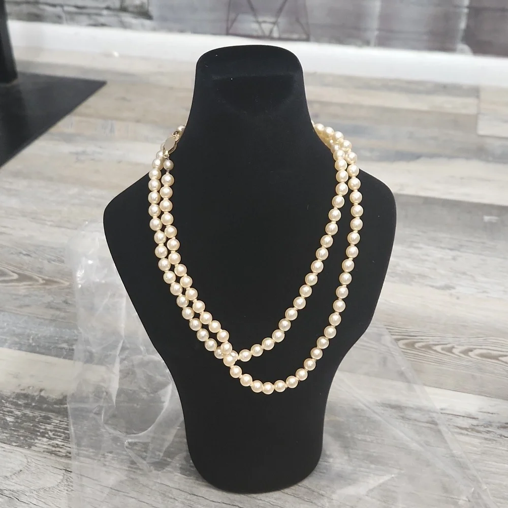 Black Velvet Necklace Jewelry Display Bust 11" - Picture 5 of 9